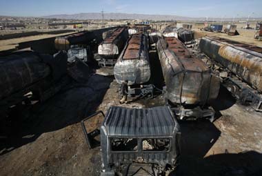 Roadside bomb kills 2 NATO troops in Afghanistan Roadside bomb kills 2 NATO troops in Afghanistan