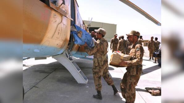 Pakistan: Militants fire rockets at quake relief helicopter