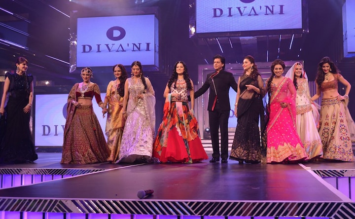 Photos: SRK walks ramp with Yash Chopra heroines Rekha, Rani ,Katrina 