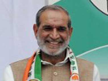 Despite Sajjan Kumar's conviction, Rahul Gandhi unlikely to give in to demand for Kamal Nath's ouster Despite Sajjan Kumar's conviction, Rahul Gandhi unlikely to give in to demand for Kamal Nath's ouster