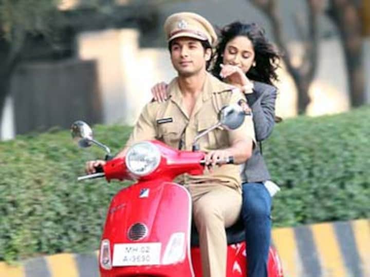Phata Poster Nikla Hero review: Shahid, Ileana lack Ranbir-Kat's magic touch