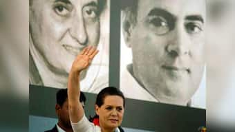 Why Sonia Gandhi is still the only hope for Congress in 2014