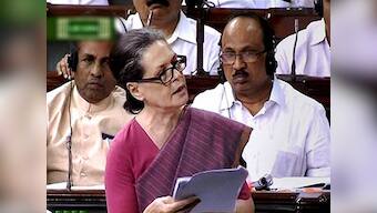 Sonia Gandhi goes to US for medical check up