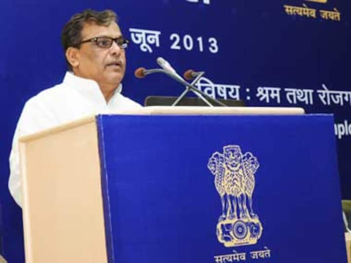 Patnaik, Modi secretly in touch, claims Congress' Jena