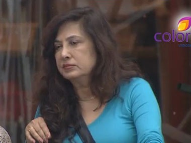 Watch: Inmates of Bigg Boss' house call Anita Advani fake Watch: Inmates of Bigg Boss' house call Anita Advani fake
