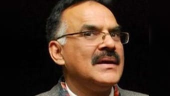 If slowdown is reason for rate cut, S&P should downgrade world: Mayaram 