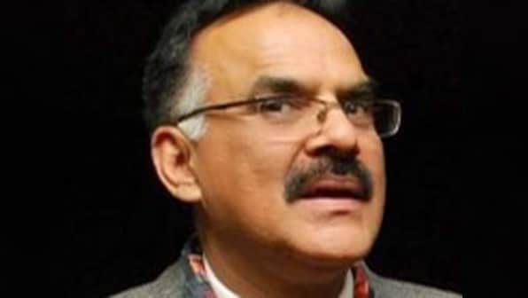 If slowdown is reason for rate cut, S&P should downgrade world: Mayaram 