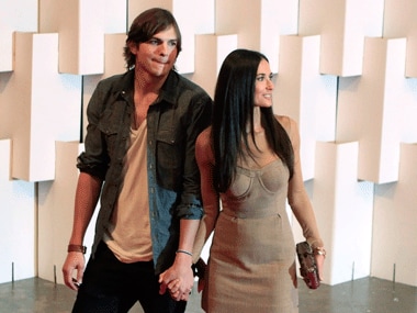 Ashton Kutcher travels with ex-wife Demi Moore -Fwire News ...