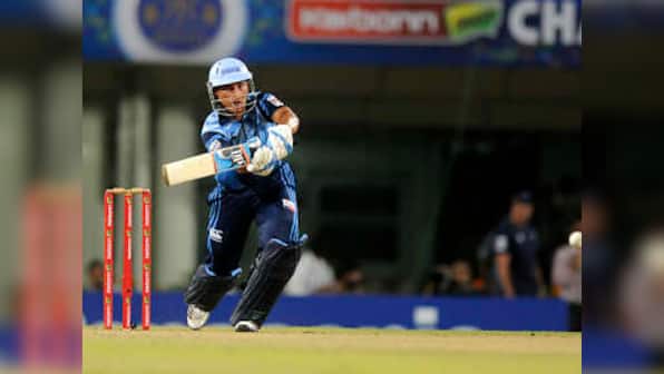 Titans thrash Hyderabad Sunrisers by eight wickets