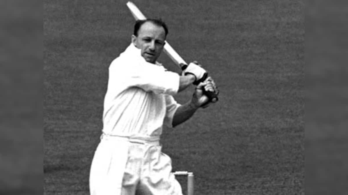 New Zealand man discovers bat owned by Sir Donald Bradman, could fetch $40,000 in auction