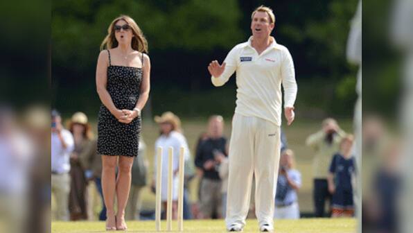 Elizabeth Hurley, Shane Warne heading towards splitsville?