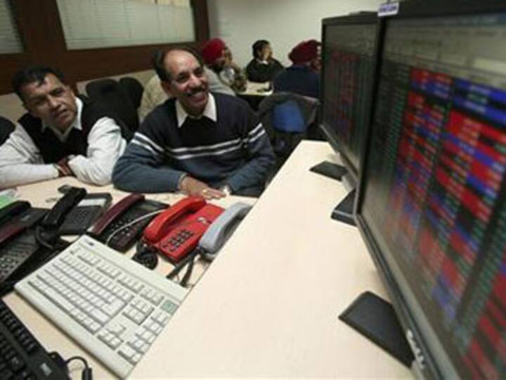 Phew! Foreign investors finally snap selling spree in stock mkt