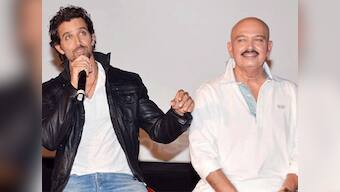 Hrithik hosts dad Rakesh Roshan's birthday bash 