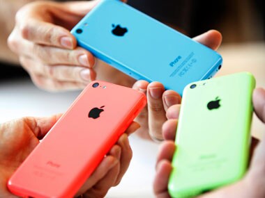 Apple Vs China New Iphone 5s 5c Too Pricey Say Consumers Technology News Firstpost