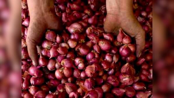 MP hoarding onions to give political mileage to BJP, accuses Delhi govt