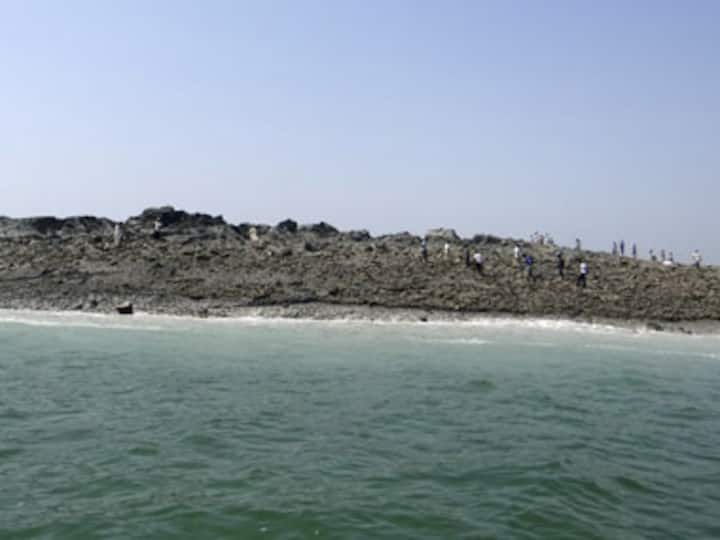 New island formed due to Pakistan quake might not last New island formed due to Pakistan quake might not last