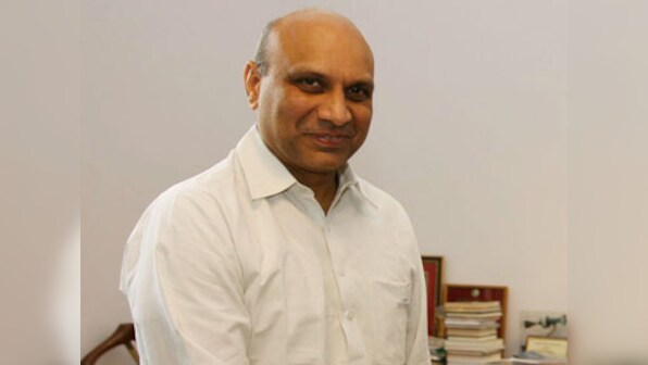 Raju wants alumni, joint collaborations to fund universities
