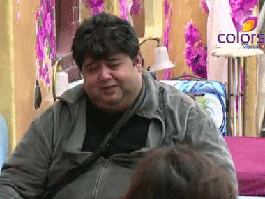 Week 2 on Bigg Boss: Of love, nervous breakdowns, clean toilets and muscles Week 2 on Bigg Boss: Of love, nervous breakdowns, clean toilets and muscles