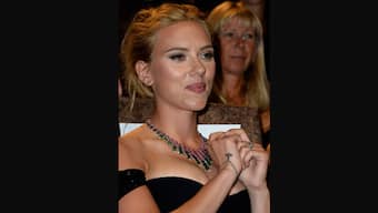 Scarlett Johansson engaged to a French journalist