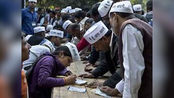 Meera Sanyal, Sameer Nair add flamboyance to AAP campaign in Delhi