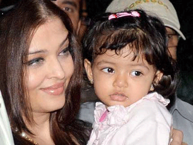 Aaradhya checks on grandpa Big B's health Aaradhya checks on grandpa Big B's health