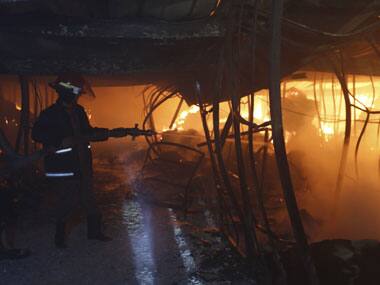 Bangladesh: Fire at garment factory leaves 10 dead