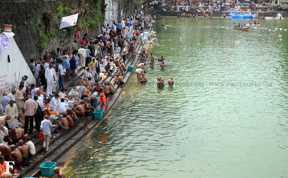 Pitru Paksha being observed in Banganga tank in Mumbai where Hindus pay their homage to their ancestors. Sachin Gokhale/Firstpost Pitru Paksha being observed in Banganga tank in Mumbai where Hindus pay their homage to their ancestors. Sachin Gokhale/Firstpost