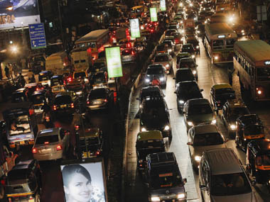 India's congested cities: Improve public transport, buy fewer cars India's congested cities: Improve public transport, buy fewer cars