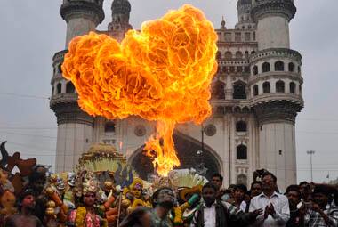 Hyderabad: Why Telangana-Seemandhra are fighting