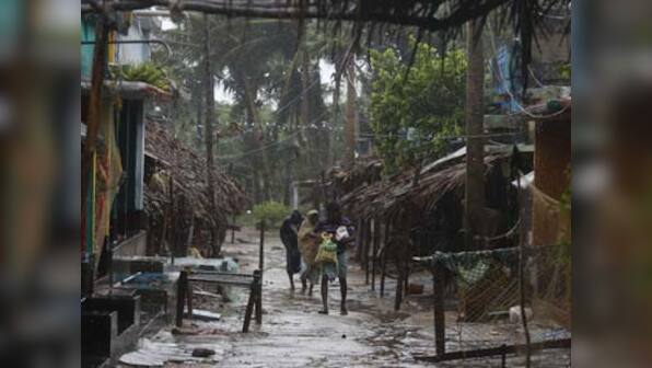 Cyclone Phailin: Slow delivery of aid to survivors leads to protests