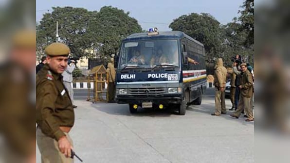 Delhi bureaucrat killed before wife, hunt on for suicide note