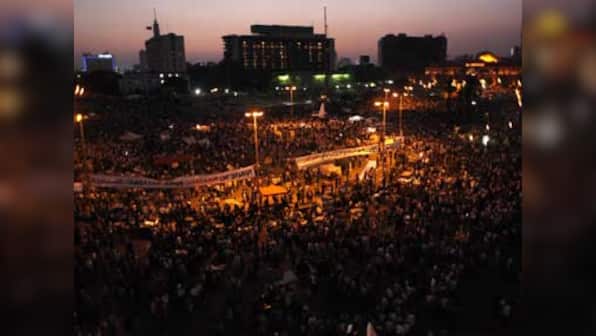 Egyptian riot police lock down Tahrir Square after clashes break out