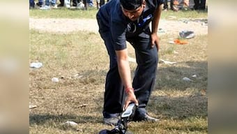 5 dead, 66 injured as blasts mar Narendra Modi rally