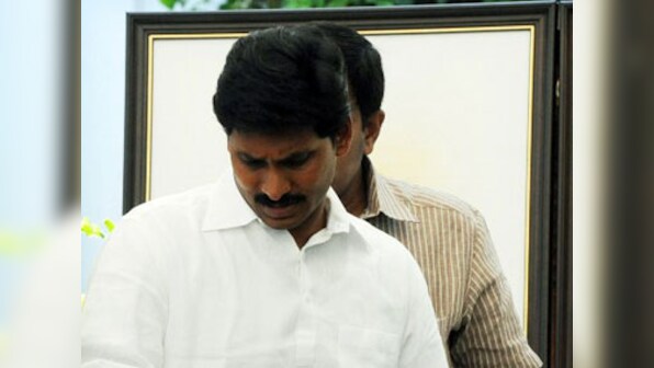 Telangana row: Jagan Reddy taken into preventive custody 