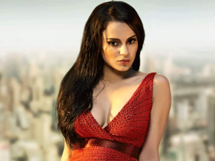 Hrithik to play three roles in Krrish 3: Kangana