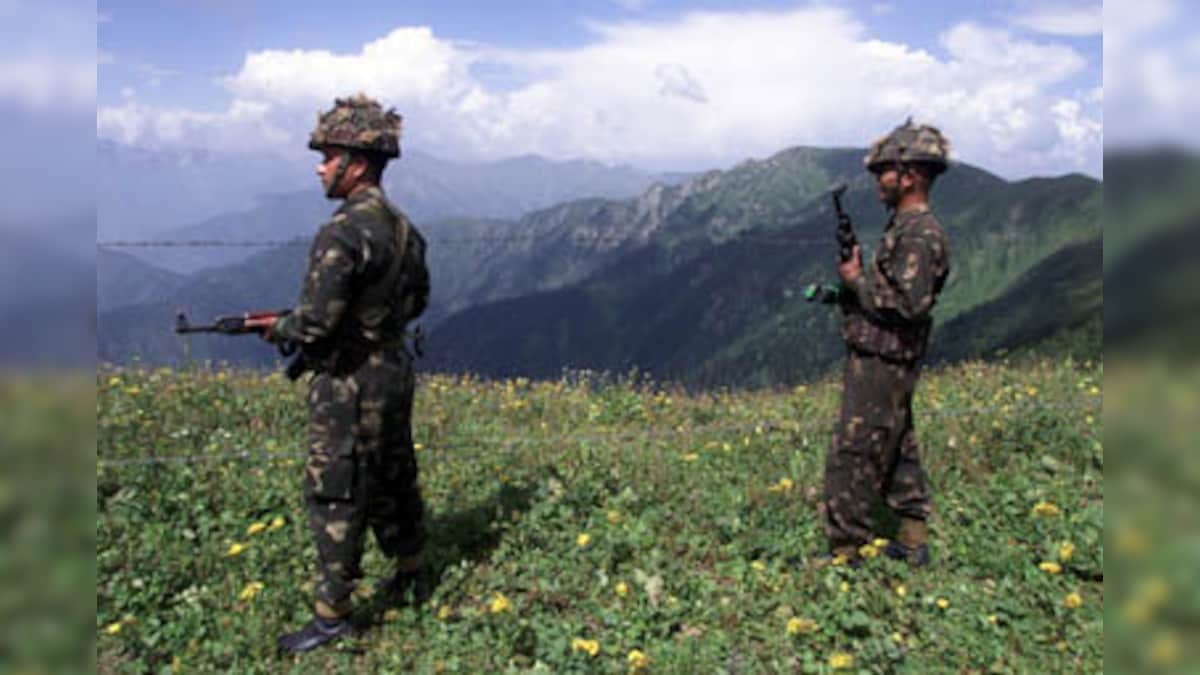 Kashmir In 2013 Overall Violence Down But Armed Force Fatalities Saw Sharp Rise Firstpost 