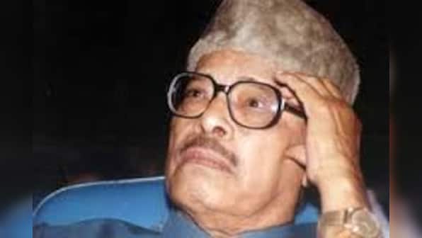 Manna Dey's trademark cap and the Kashmir story behind it