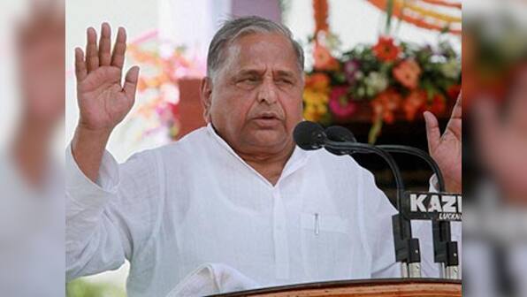 Modi has no clout outside of Gujarat and on TV: Mulayam 