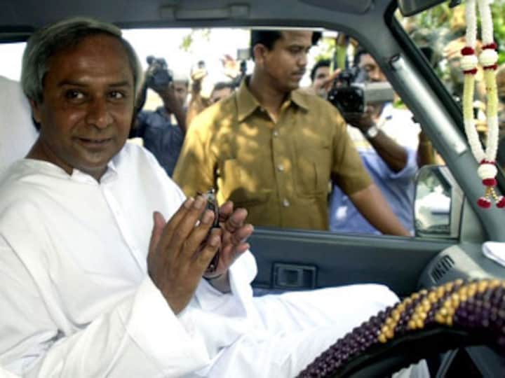 Naveen Patnaik's convoy blocked by villagers on Odisha coast