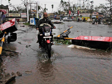 Cyclone Phailin:18 fishermen trapped in trawler return home Cyclone Phailin:18 fishermen trapped in trawler return home