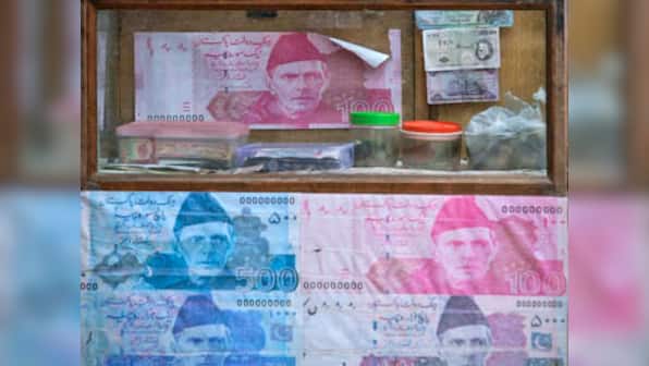 $25 mn cash smuggled out of Pakistan everyday says its central bank