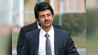 eBay's Omidyar wants readers to be engaged citizens