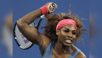 Serena Williams eases past Kerber in WTA Championships