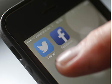 Twitter IPO: Shares priced between $17 and $20, for evaluation of $11 bn Twitter IPO: Shares priced between $17 and $20, for evaluation of $11 bn