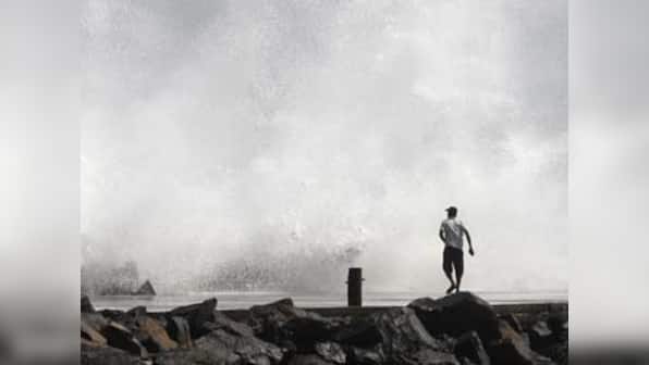 Phailin fallout: Water levels of Panchet dam rising, breach danger mark