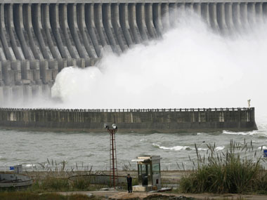 West Bengal: Rivers in West Midnapore flowing above danger mark West Bengal: Rivers in West Midnapore flowing above danger mark