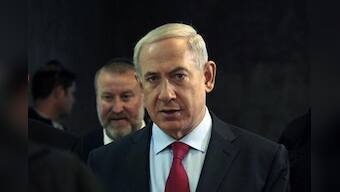 Israel's Netanyahu to press Obama for no let-up on Iran pressure