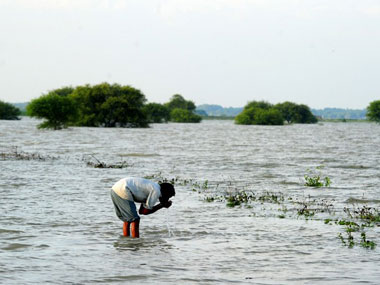 Most rivers in West Midnapore flowing above danger mark Most rivers in West Midnapore flowing above danger mark