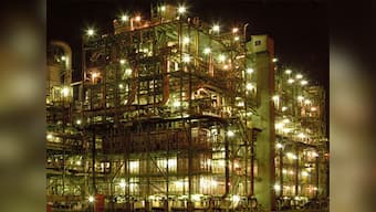 RIL, IOC, GAIL-OIL to bid for Haldia Petrochemicals stake on Oct 7