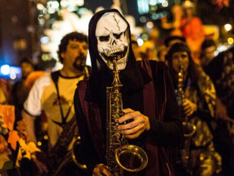 A Nostalgic America, Haunted By Ghosts A Nostalgic America, Haunted By Ghosts